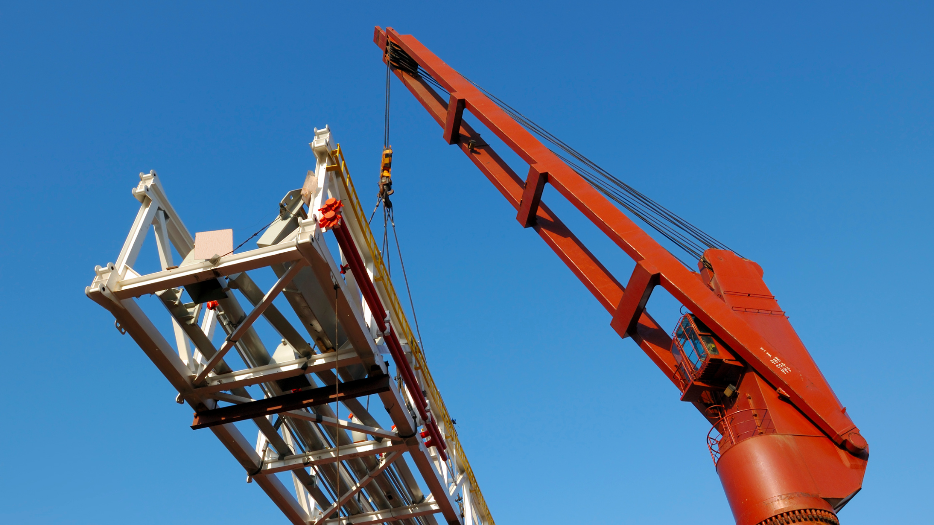 Carga Proyecto (Minerales, Maquinaria Pesada)